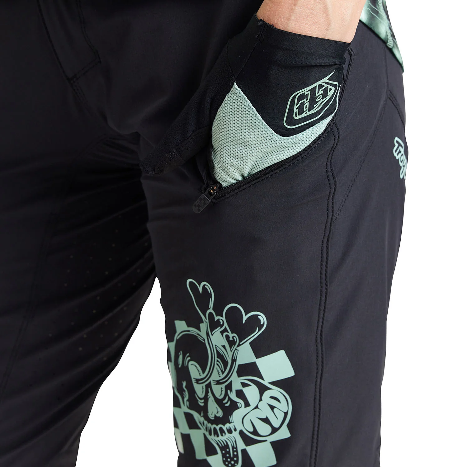 Troy Lee Women's Lilium Short 2024 Micayla Gatto Black - Image 3