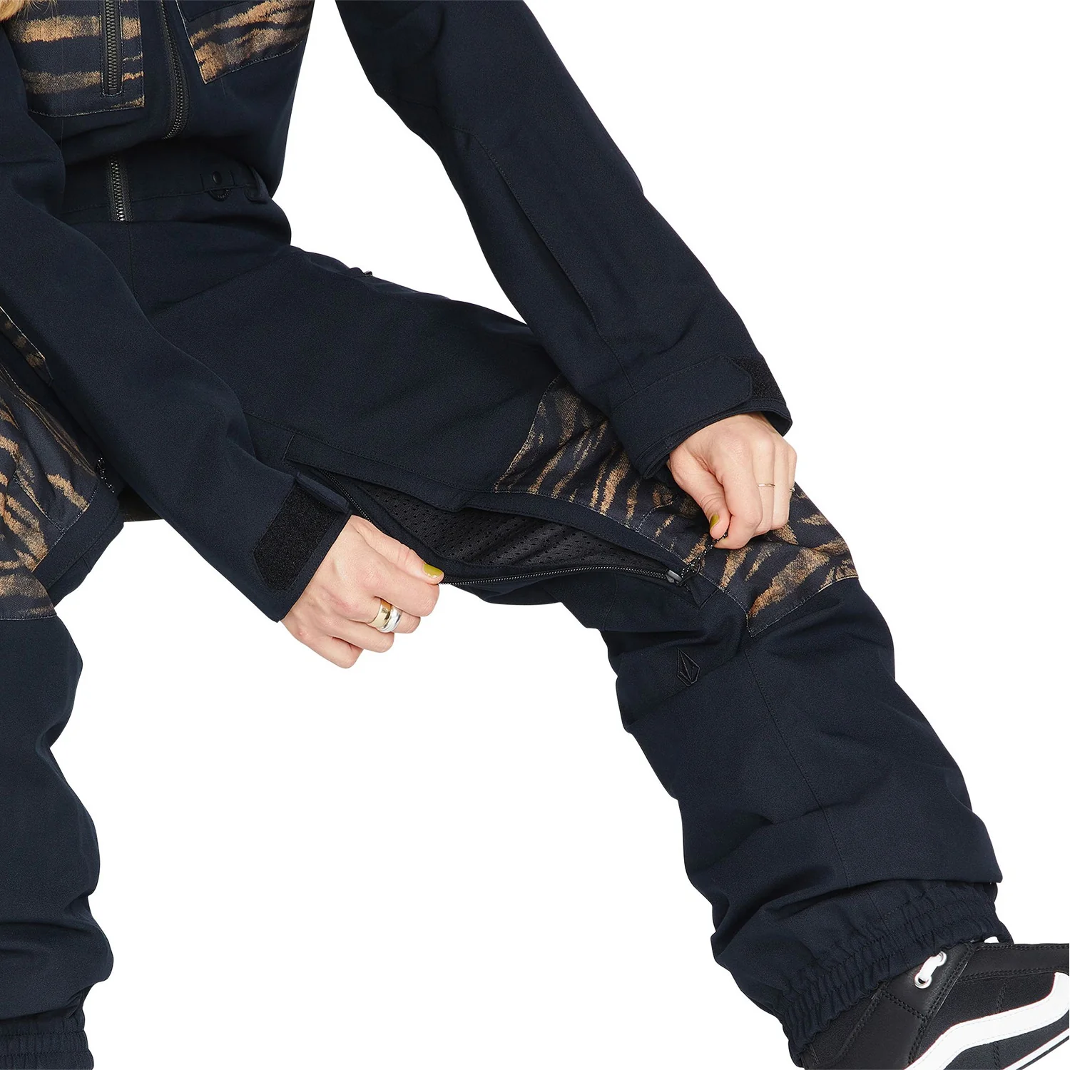 Volcom Romy Snow Suit 2023 - Image 8